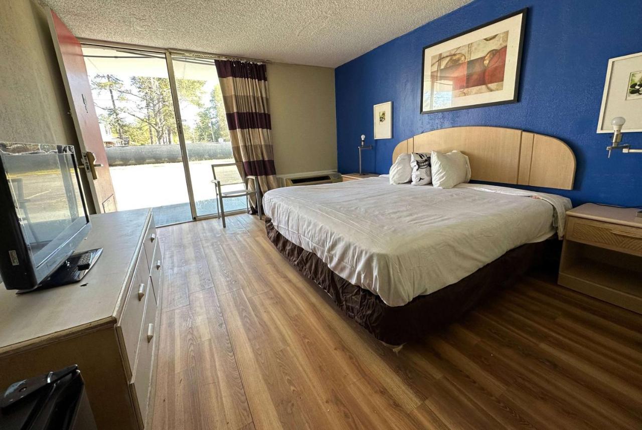 Travelodge By Wyndham Lumberton Esterno foto